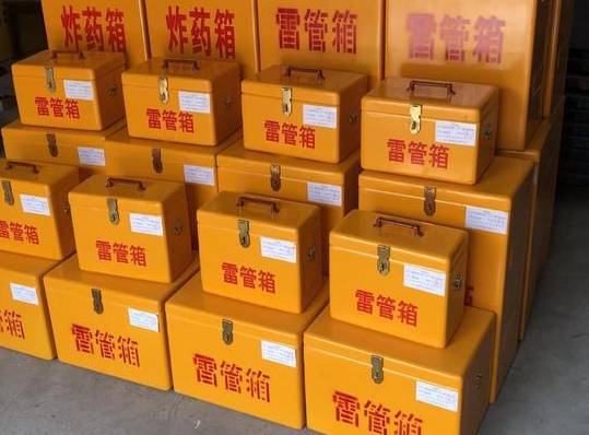 上街玻璃钢雷管箱的使用寿命一般是多少？