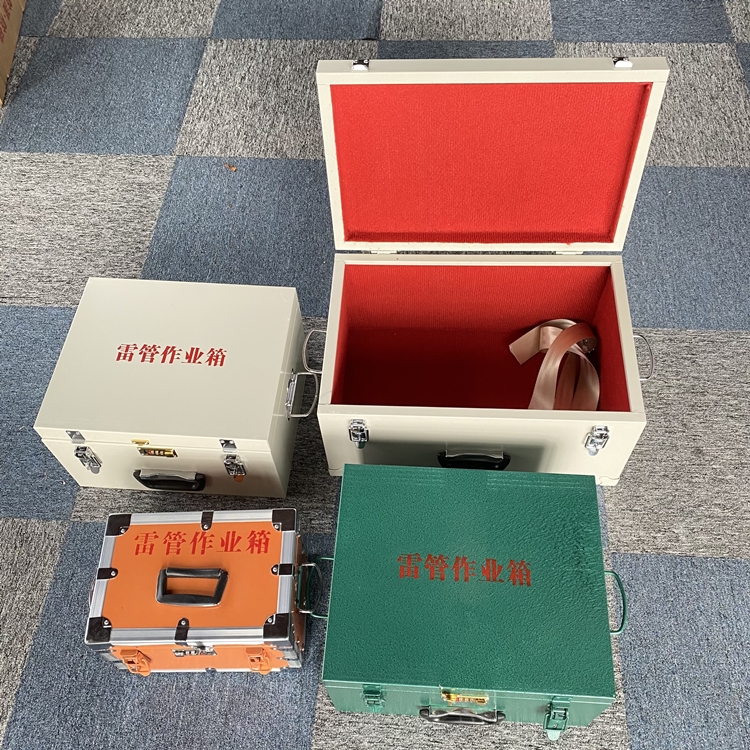 上街爆破工程作业箱如何选择？玻璃钢与传统材质的全面对比